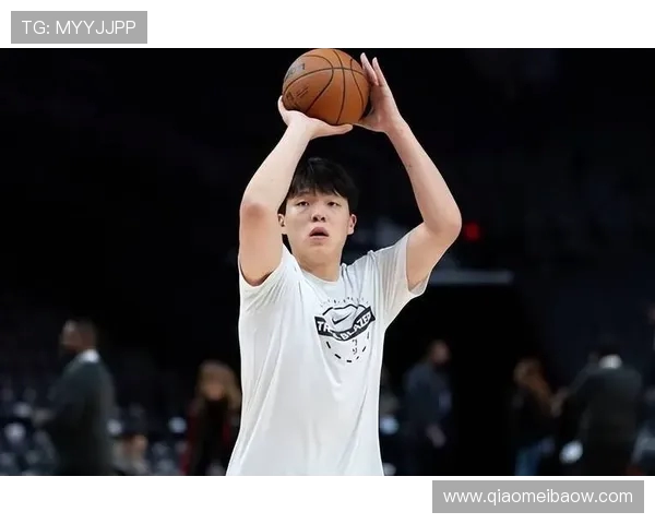 杨瀚森在G联盟比赛中表现出色节奏掌控力强未显疲态